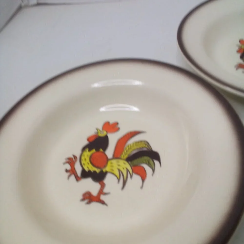 Vintage Poppytrail by Metlox Rooster Bowl Lot of 2 Retro 8.5
